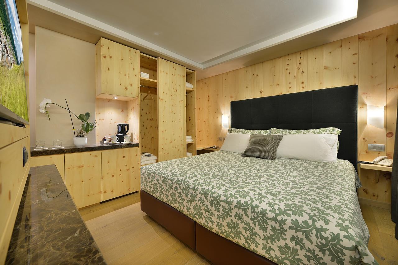 Hotel St. Michael Livigno Szoba fotó